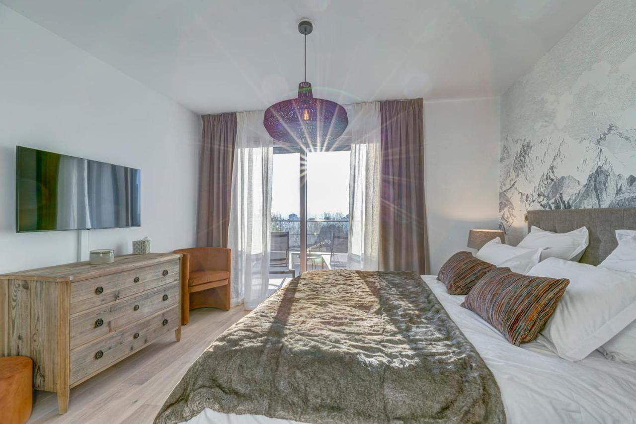Serenity - 3 Bedroom Top Floor Apartment Parking & Lake View Terrace Annecy Ngoại thất bức ảnh